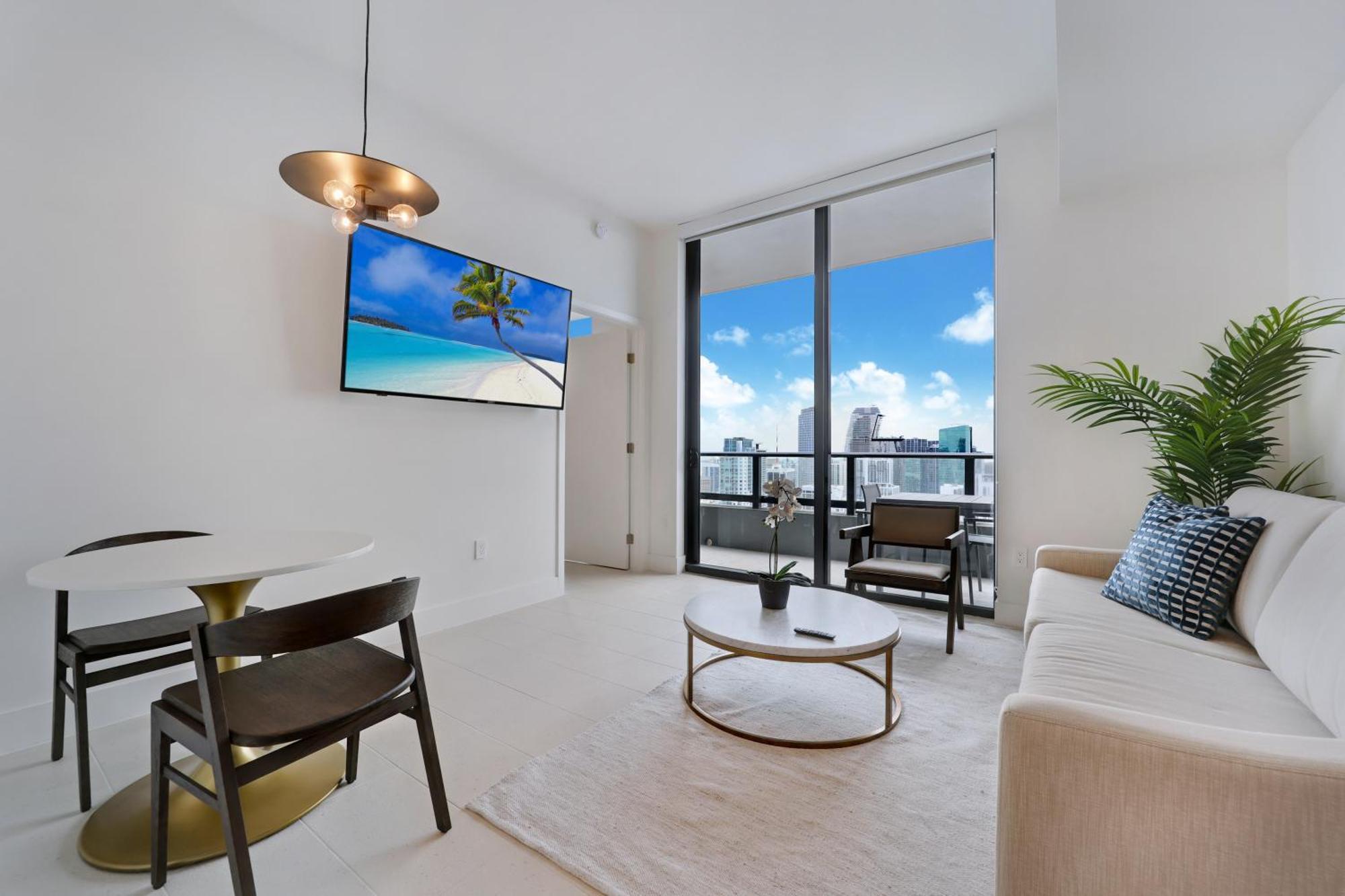Natiivo By Ionica Residences Miami Room photo